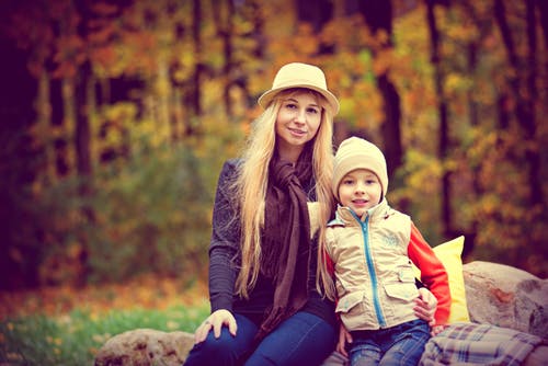 how to raise happy children-wonderparenting