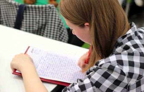 parenting-hacks-to-avoid-exam-stress-wonderparenting