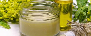 benefits-of-neem-oil-wonderparenting