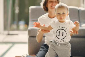 infant-push-walker-milestones-wonderparenting