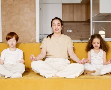 how-to-raise-emotionally-resilient-kids-wonderparenting