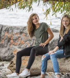 teen-screen-addiction-causes-effects-solution-parents-wonderparenting