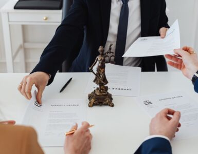 finances-divorce-wonderparenting