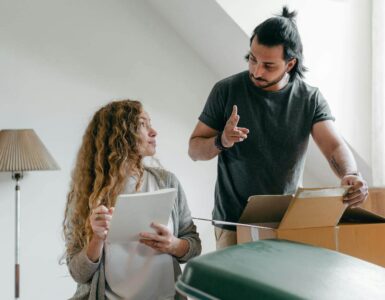 first-time-movers-guide-reducing-stressful-move-wonderparenting