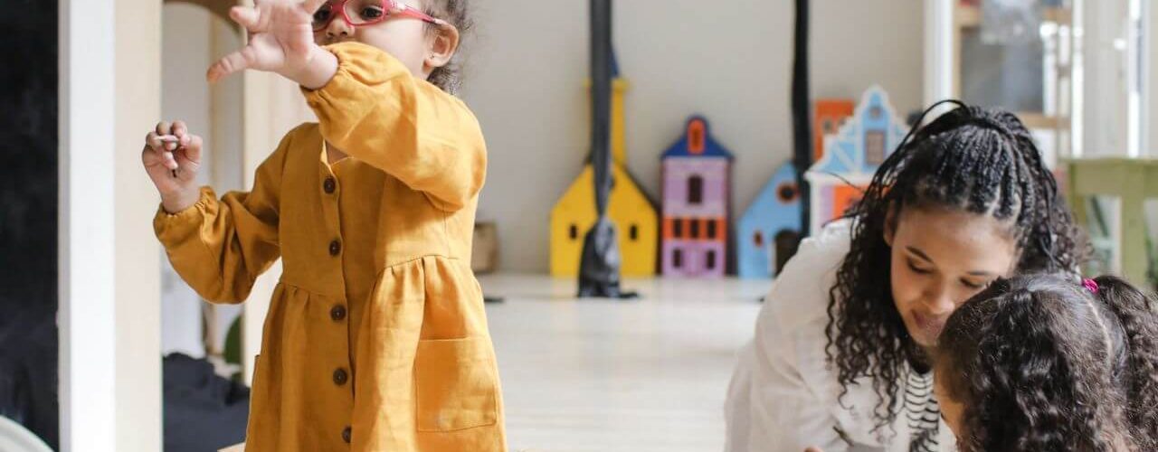 20-fun-indoor-activities-for-kids-during-rainy-days-wonderparenting