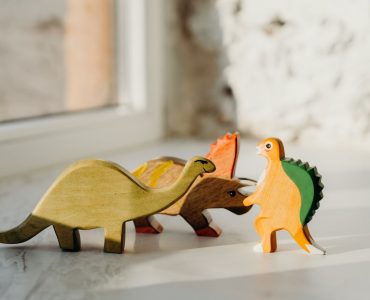 sustainable-toy-choices-for-modern-playrooms-wonderparenting